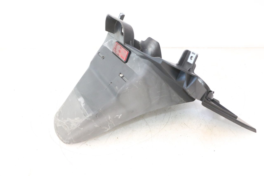 photo de BAVETTE ARRIERE SUZUKI BURGMAN 125 (2007 - 2014) - Vue d’ensemble