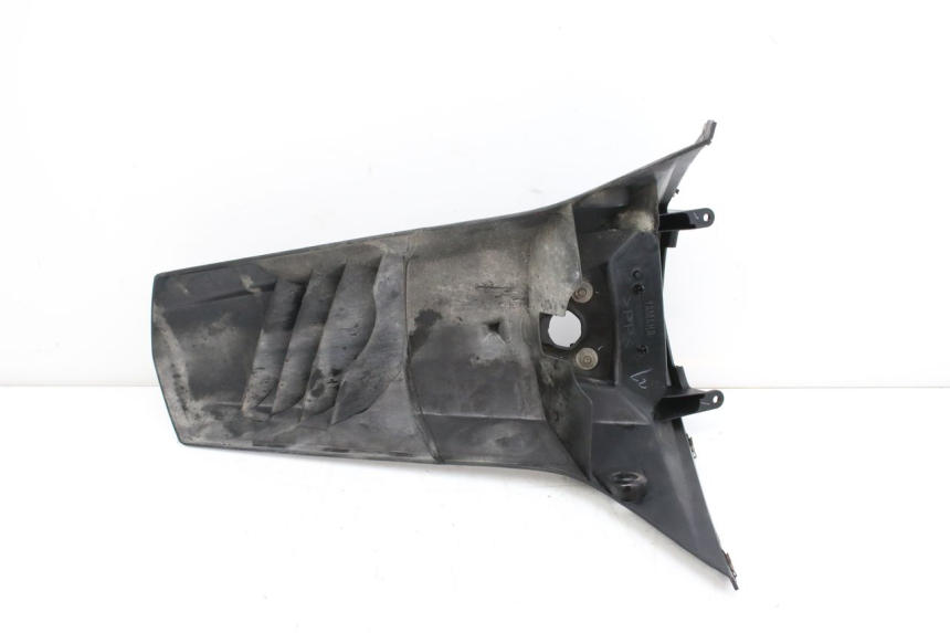 photo de BAVETTE ARRIERE YAMAHA CYGNUS X INJECTION 125 (2007 - 2013) - Gros plan technique