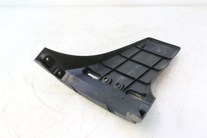 photo de BAVETTE ARRIERE SYM FIDDLE 3 III 50 (2014 - 2020) - Zoom état d’usage