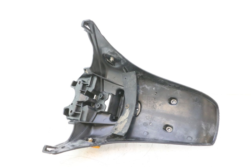 photo de BAVETTE ARRIERE PIAGGIO FLY 2T 50 (2004 - 2017) - Autre angle de vue