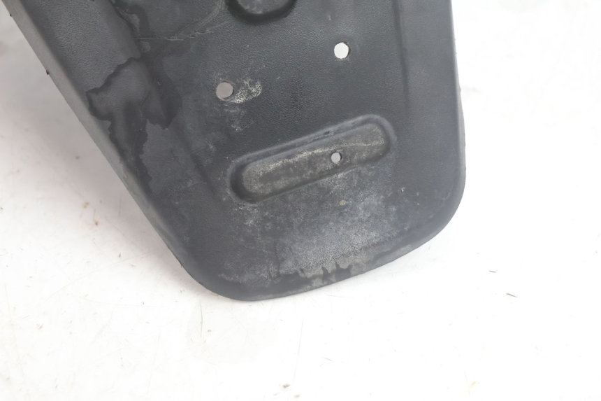 photo de BAVETTE ARRIERE PEUGEOT KISBEE 4T 50 (2018 - 2022) - Autre angle de vue