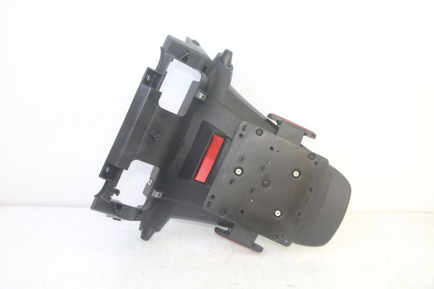 photo de BAVETTE ARRIERE PIAGGIO MP3 HPE 350 (2018 - 2020) - Zoom état d’usage
