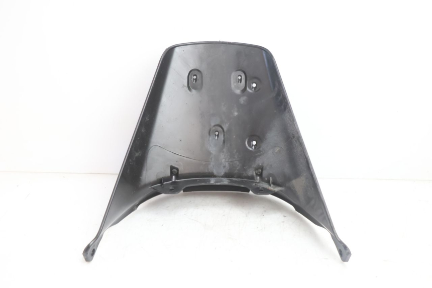 photo de BAVETTE ARRIERE PIAGGIO MP3 LT 300 (2010 - 2016) - Gros plan technique