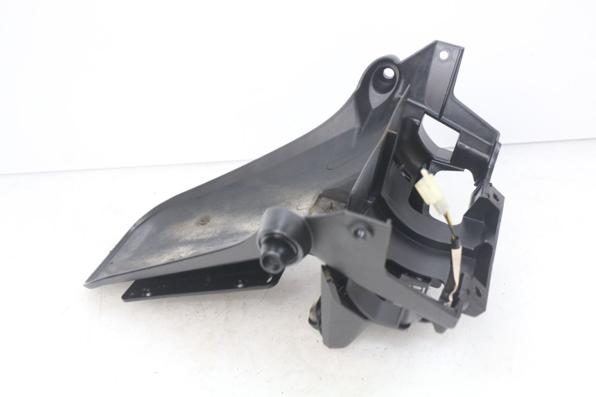 photo de BAVETTE ARRIERE PIAGGIO MP3 500 (2014 - 2016)