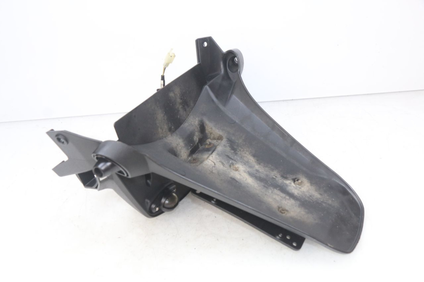 photo de BAVETTE ARRIERE PIAGGIO MP3 500 (2014 - 2016)