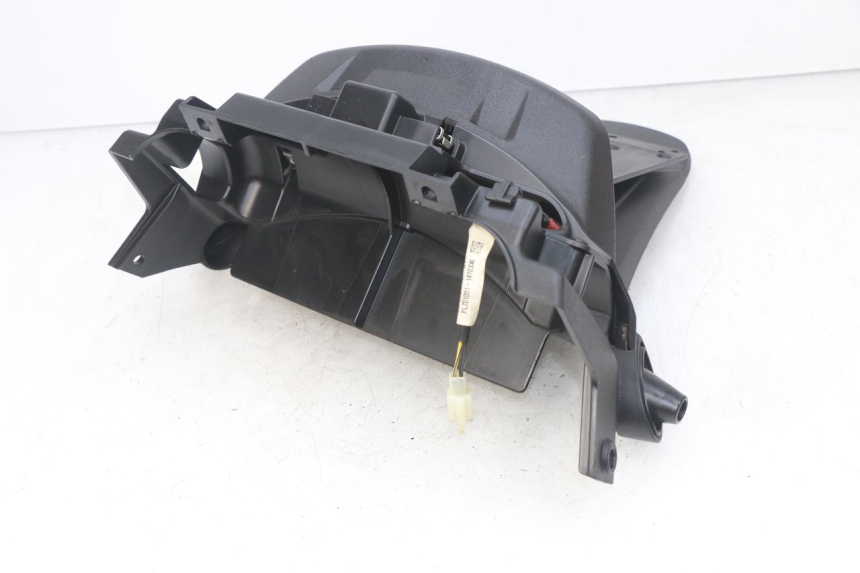 photo de BAVETTE ARRIERE PIAGGIO MP3 500 (2014 - 2016)