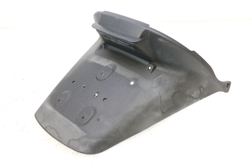 photo de BAVETTE ARRIERE PIAGGIO MP3 RL 250 (2006 - 2010) - Gros plan technique
