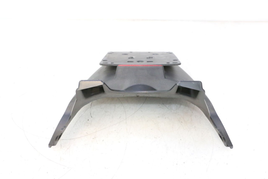 photo de BAVETTE ARRIERE PIAGGIO MP3 500 (2011 - 2015) - Vue d’ensemble