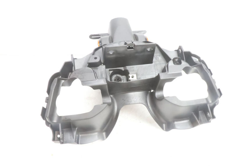 photo de BAVETTE ARRIERE YAMAHA N-MAX NMAX 125 (2021 - 2024) - Autre angle de vue