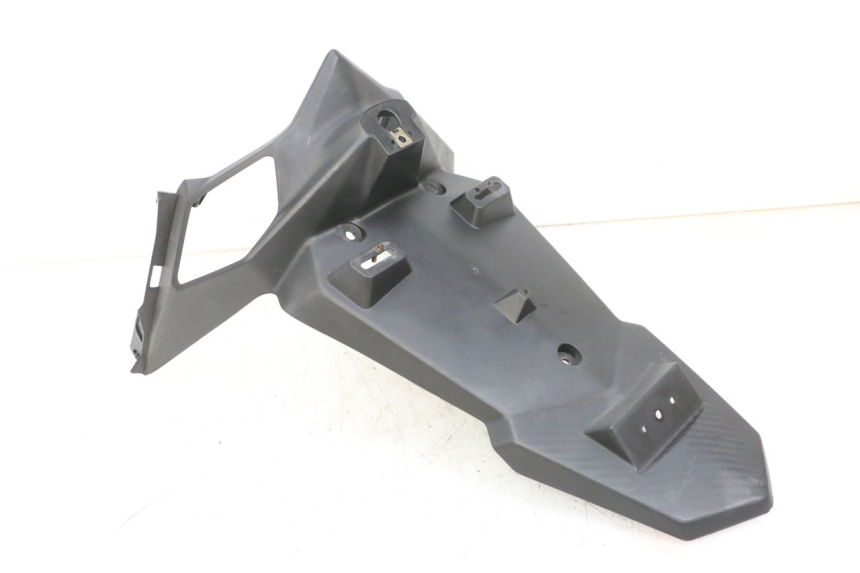 photo de BAVETTE ARRIERE SYM ORBIT III 3 4T 50 (2018 - 2021) - État de surface