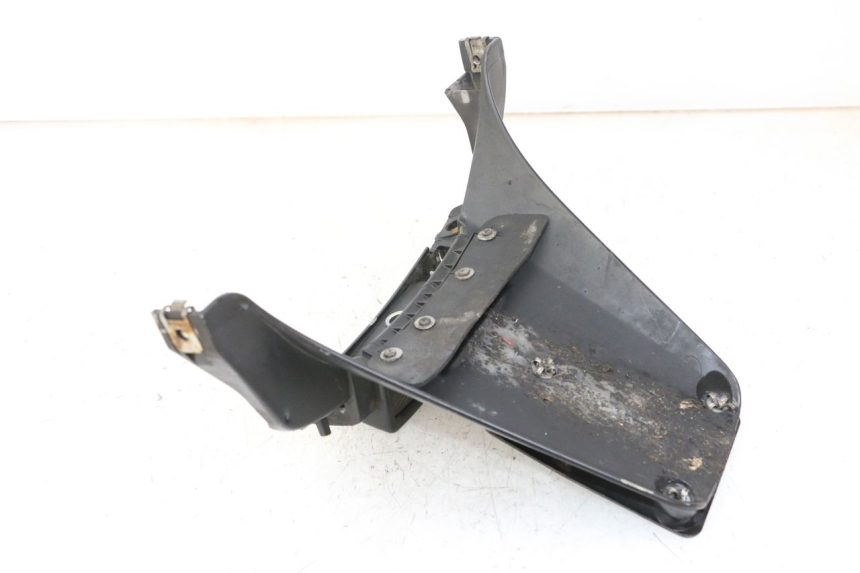 photo de BAVETTE ARRIERE PIAGGIO VESPA S 2T 50 (2007 - 2014)