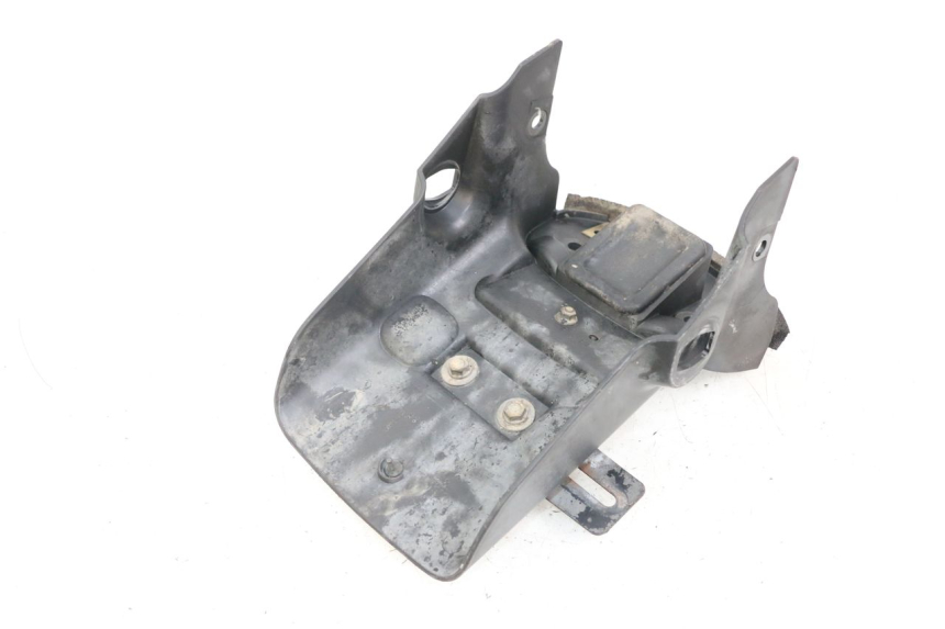 photo de BAVETTE ARRIERE SUZUKI GZ MARAUDER 125 (1998 - 2004)