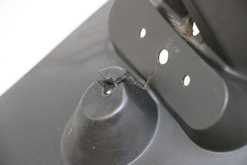 photo de BAVETTE ARRIERE PEUGEOT TWEET PRO CARGO 50 (2018 - 2022) - Vue d’ensemble