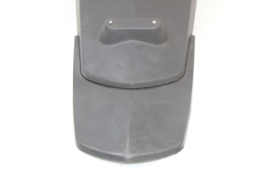 photo de BAVETTE ARRIERE PEUGEOT TWEET 125 (2018 - 2021) - Vue d’ensemble