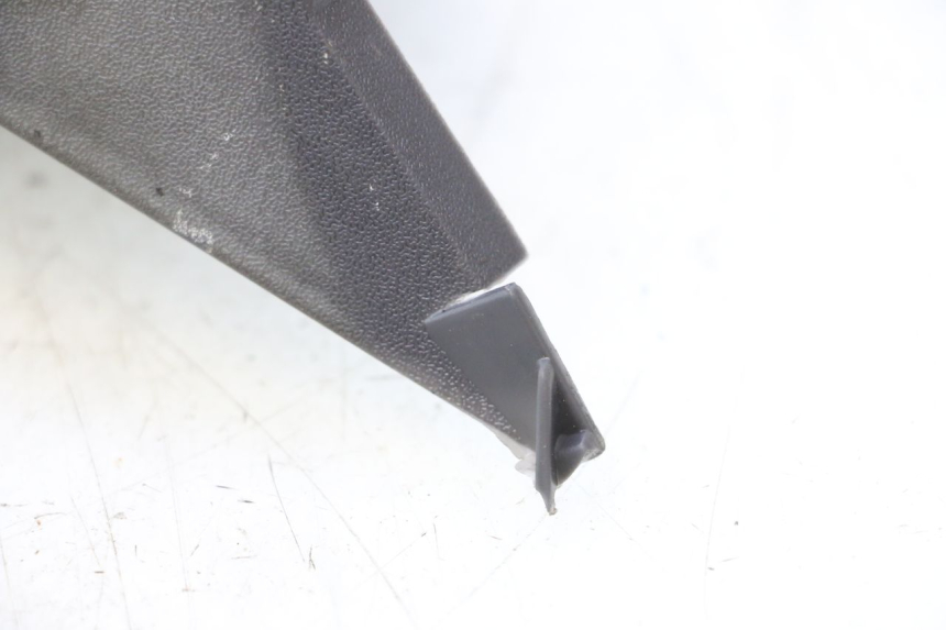 photo de BAVETTE ARRIERE PEUGEOT VIVACITY 50 (1998 - 2003) - Autre angle de vue