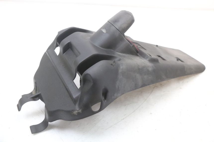photo de BAVETTE ARRIERE YAMAHA YP MAJESTY 125 (2002 - 2006)