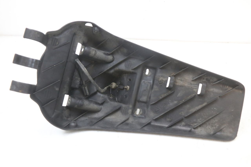 photo de BAVETTE ARRIERE YAMAHA YP MAJESTY 125 (2002 - 2006)