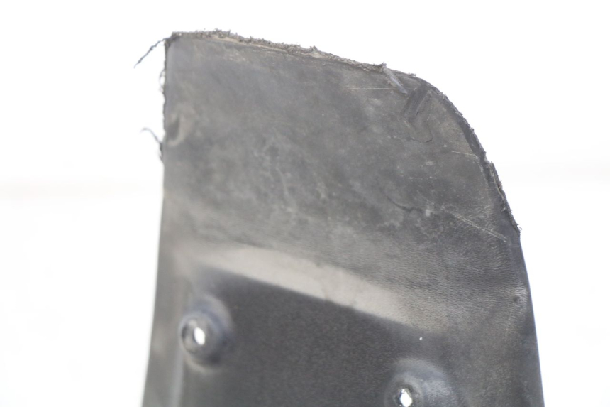 photo de BAVETTE ARRIERE PIAGGIO ZIP 2T 50 (2009 - 2019) - Détail de la pièce