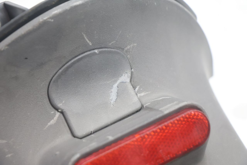 photo de BAVETTE ARRIERE PIAGGIO ZIP 4T 50 (2006 - 2017) - Autre angle de vue
