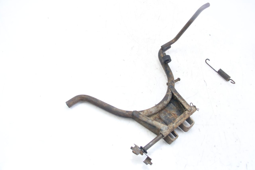 photo de BEQUILLE CENTRALE PGO BIG MAX 50 (2001 - 2009) - Zoom état d’usage