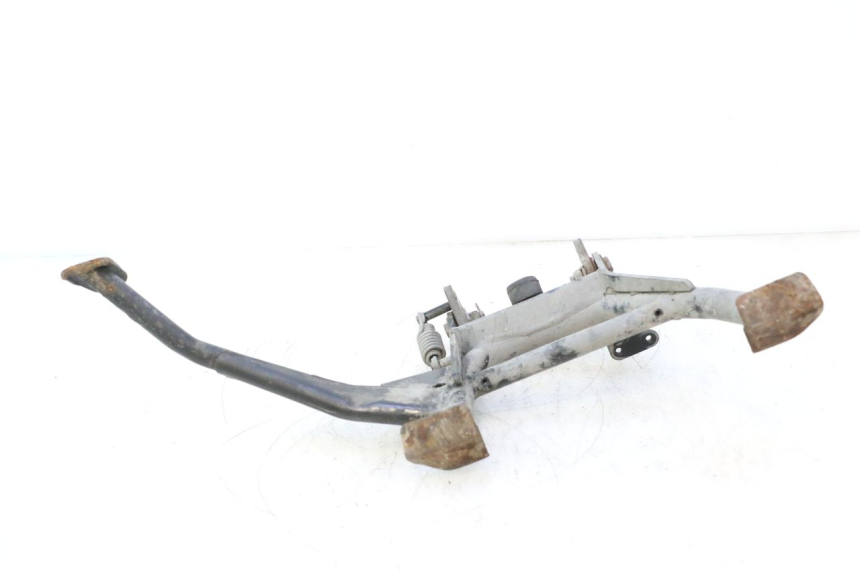 photo de BEQUILLE CENTRALE SUZUKI BURGMAN EXECUTIVE ABS 650 (2006 - 2012) - Zoom état d’usage