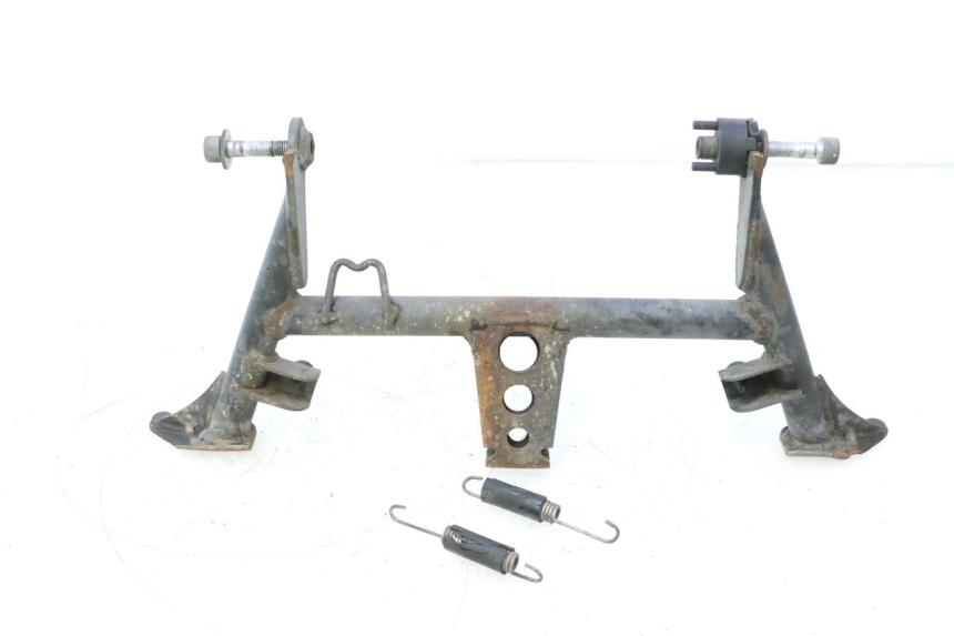 photo de BEQUILLE CENTRALE BMW C1 125 (2000 - 2003) - Points de fixation