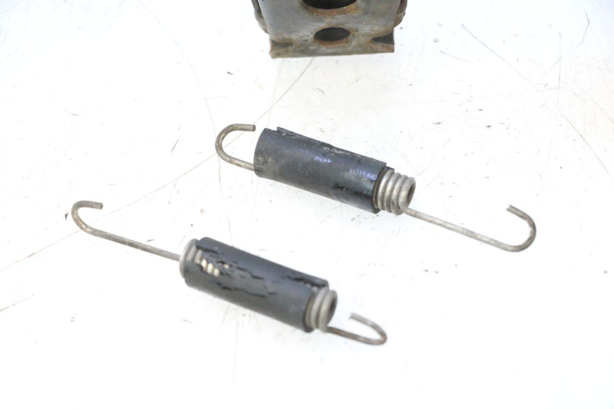 photo de BEQUILLE CENTRALE BMW C1 125 (2000 - 2003) - Pièce contrôlée
