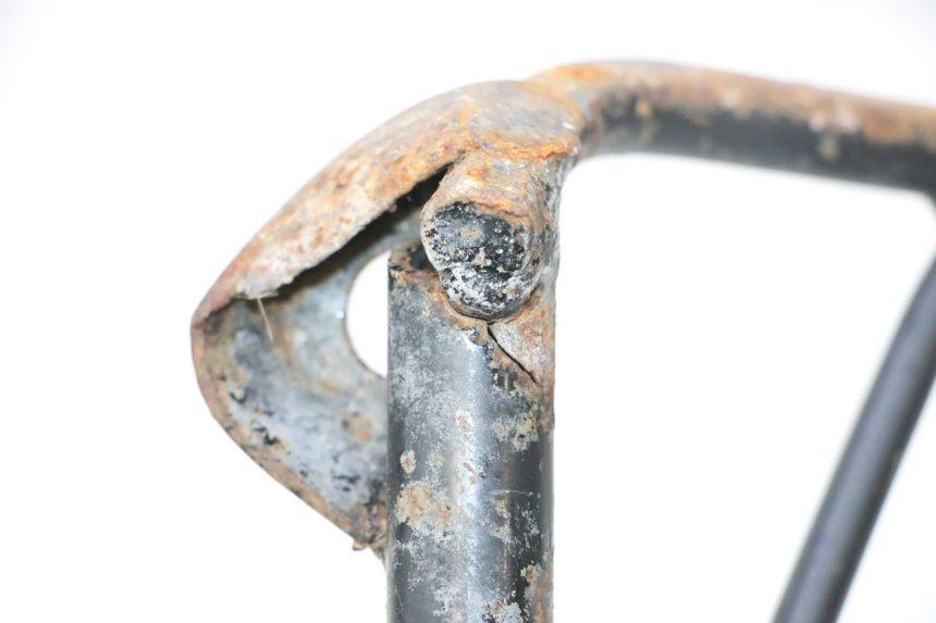 photo de BEQUILLE CENTRALE PEUGEOT CITYSTAR 2T 50 (2018 - 2021) - Points de fixation