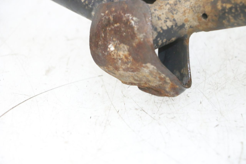 photo de BEQUILLE CENTRALE YAMAHA FJR ABS 1300 (2006 - 2012) - Gros plan technique