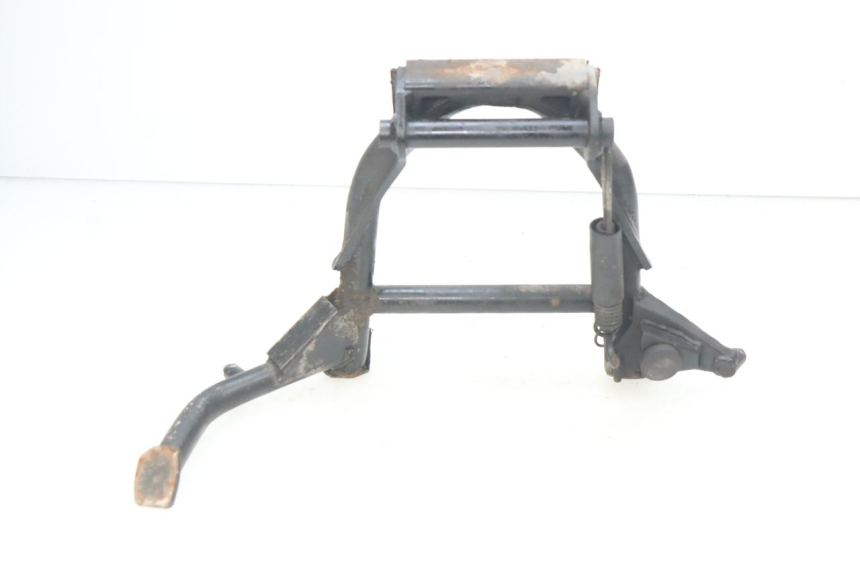 photo de BEQUILLE CENTRALE HONDA INTEGRA NC D 750 (2016 - 2018) - Gros plan technique