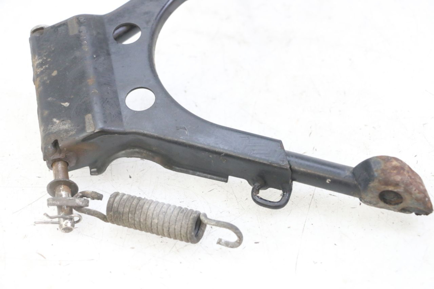photo de BEQUILLE CENTRALE PEUGEOT JET FORCE CARBU 50 (2003 - 2016)