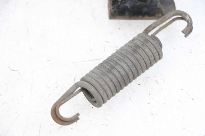 photo de BEQUILLE CENTRALE KYMCO LIKE 125 (2009 - 2016) - Détails caractéristiques