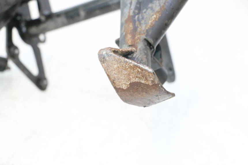 photo de BEQUILLE CENTRALE PIAGGIO MP3 500 (2016 - 2018) - Points de fixation