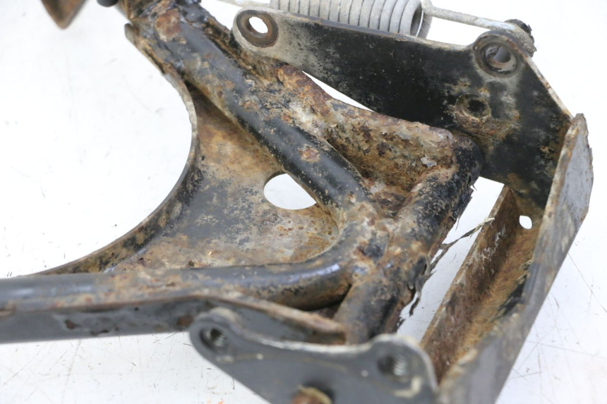 photo de BEQUILLE CENTRALE PEUGEOT TREKKER TKR 50 (2005 - 2014)