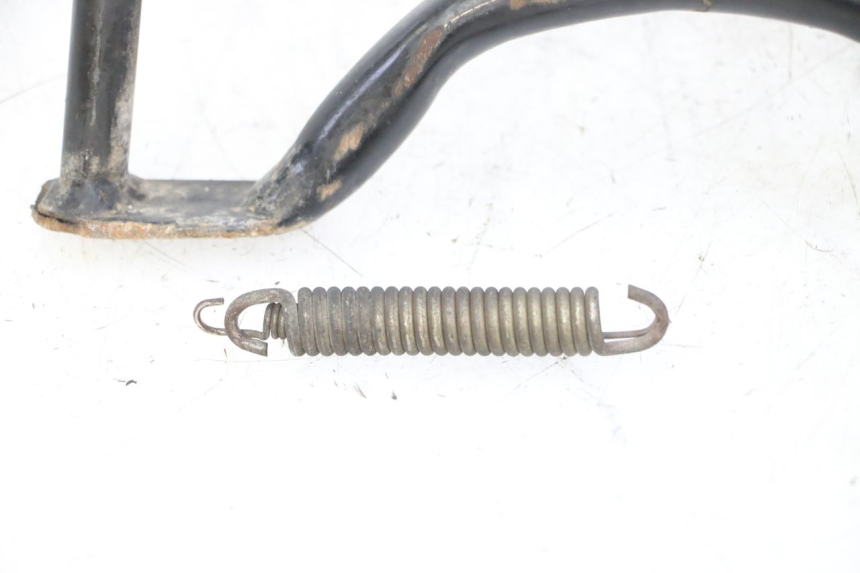 photo de BEQUILLE CENTRALE HONDA SCV LEAD 100 (2003 - 2007)