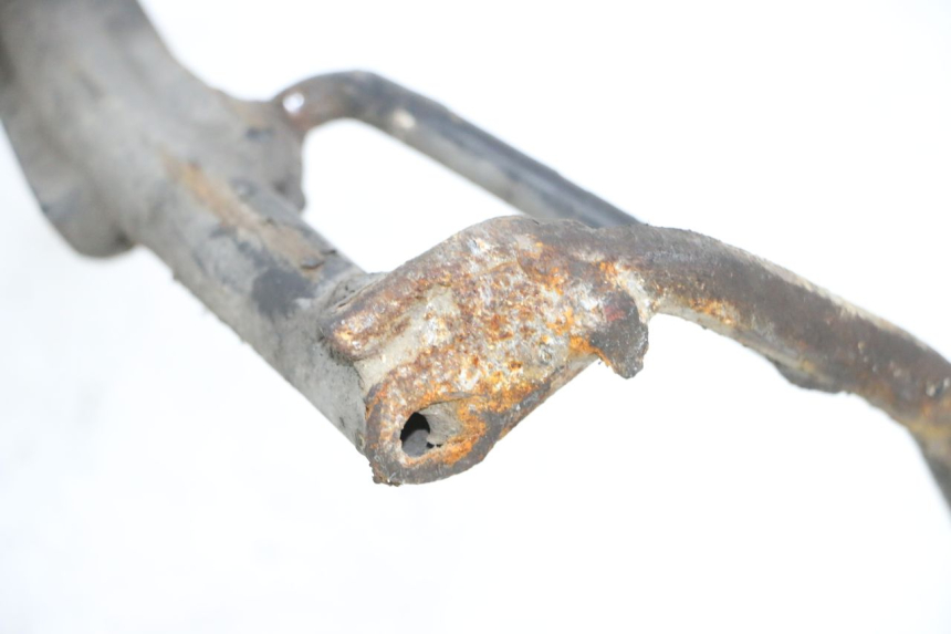 photo de BEQUILLE CENTRALE PEUGEOT SPEEDFIGHT 4 4T EFI 50 (2021 - 2025) - Zoom état d’usage