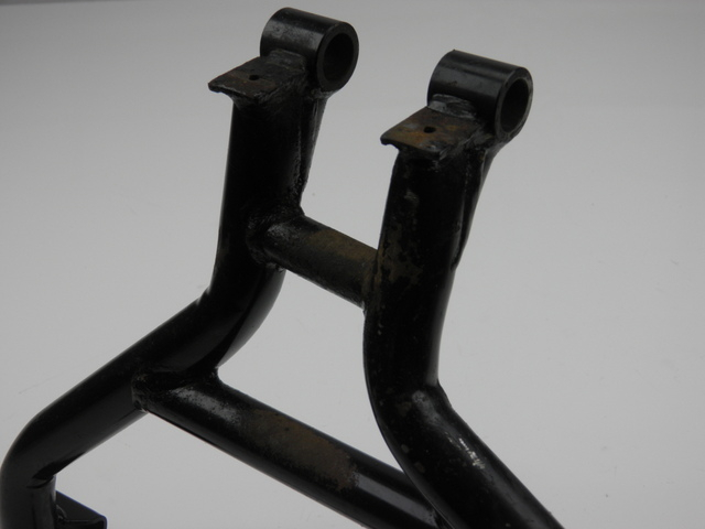 photo de BEQUILLE CENTRALE SUZUKI GSF N BANDIT 1250 (2007 - 2010) - Gros plan technique