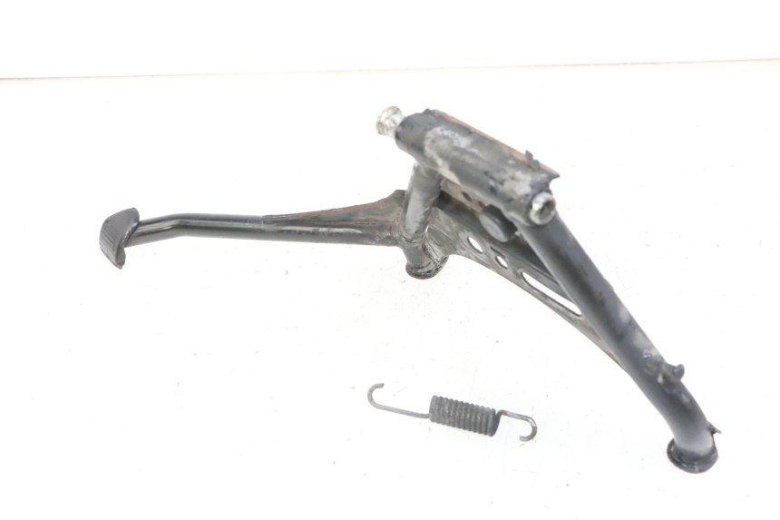 photo de BEQUILLE CENTRALE SUZUKI UH BURGMAN 125 (2002 - 2006)