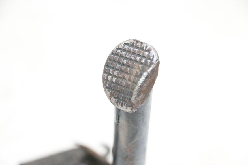 photo de BEQUILLE CENTRALE YAMAHA XMAX X-MAX 125 (2006 - 2009) - Détail de la pièce