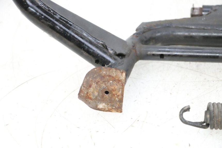 photo de BEQUILLE CENTRALE YAMAHA XMAX X-MAX 125 (2006 - 2009) - Autre angle de vue