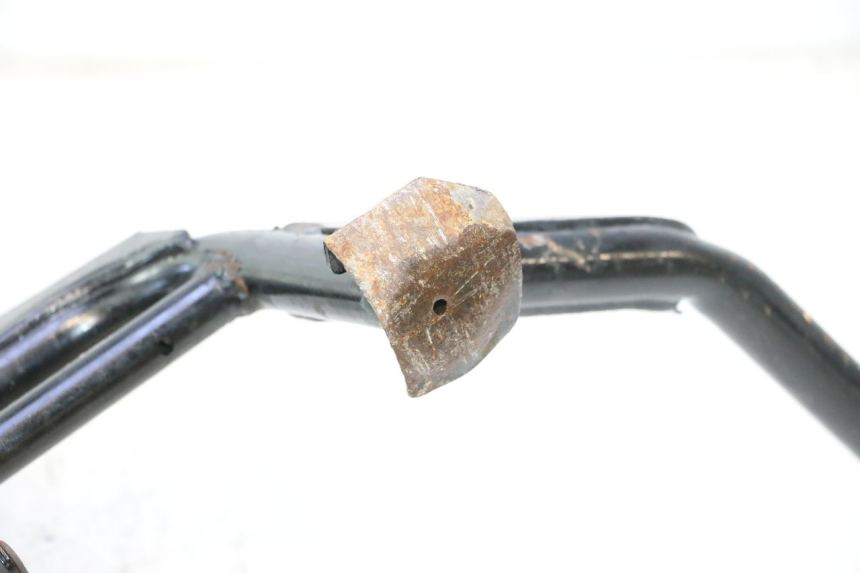 photo de BEQUILLE CENTRALE YAMAHA XMAX X-MAX 125 (2006 - 2009) - Autre angle de vue