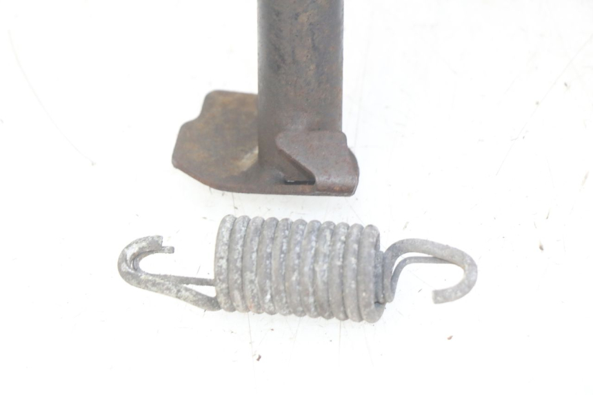 photo de BEQUILLE CENTRALE YAMAHA YP MAJESTY 400 (2004 - 2008)