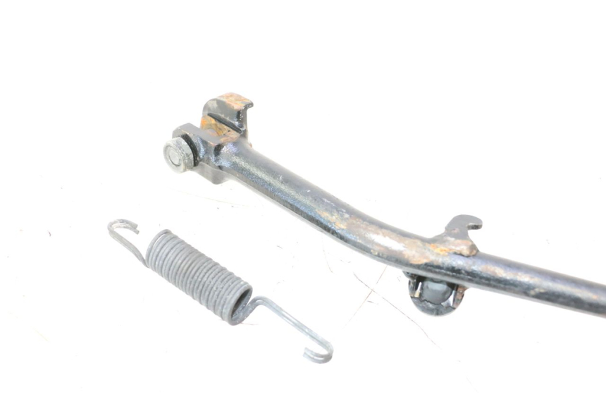 photo de BEQUILLE LATERALE YAMAHA XP T-MAX ABS 500 (2005 - 2005) - Points de fixation