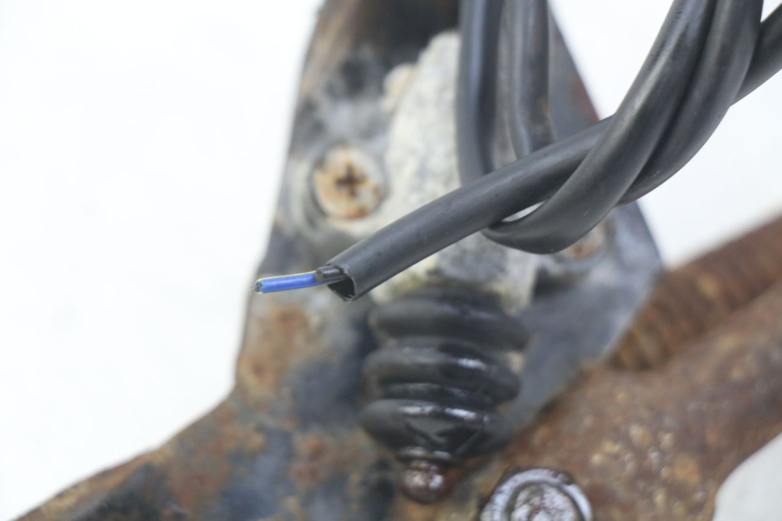 photo de BEQUILLE LATERALE YAMAHA XV VIRAGO 750 (1984 - 1998) - Points de fixation