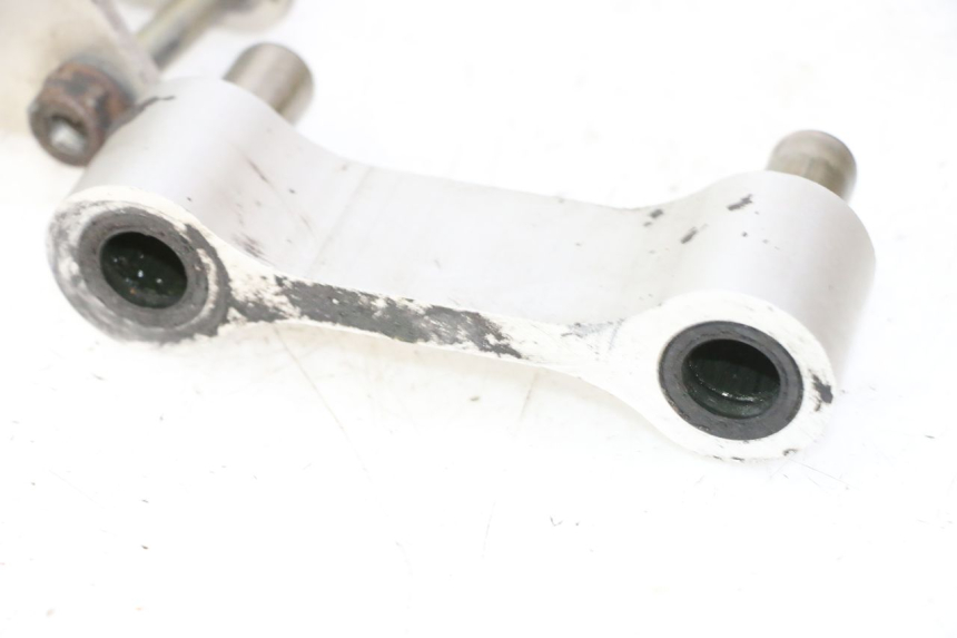 photo de BIELLETTE AMORTISSEUR HONDA CBR RR FIREBLADE 900 (1992 - 1994)