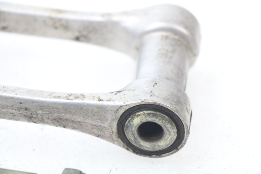 photo de BIELLETTE AMORTISSEUR HONDA CR 125 (2000 - 2001) - Points de fixation