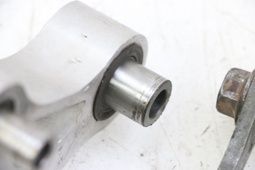 photo de BIELLETTE AMORTISSEUR HONDA CR 85 (2003 - 2007) - Pièce contrôlée