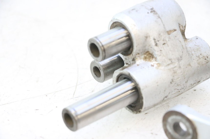photo de BIELLETTE AMORTISSEUR HONDA CRF CR-F 125 (2020 - 2021) - État de surface