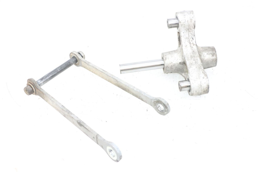 photo de BIELLETTE AMORTISSEUR YAMAHA FJR ABS 1300 (2006 - 2012) - Détail de la pièce