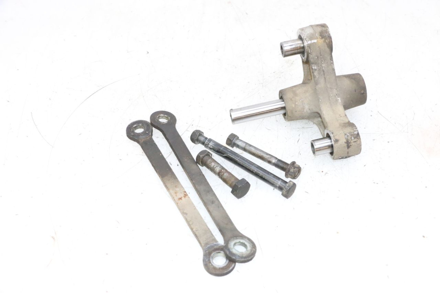 photo de BIELLETTE AMORTISSEUR YAMAHA FJR ABS 1300 (2006 - 2012) - Détail de la pièce